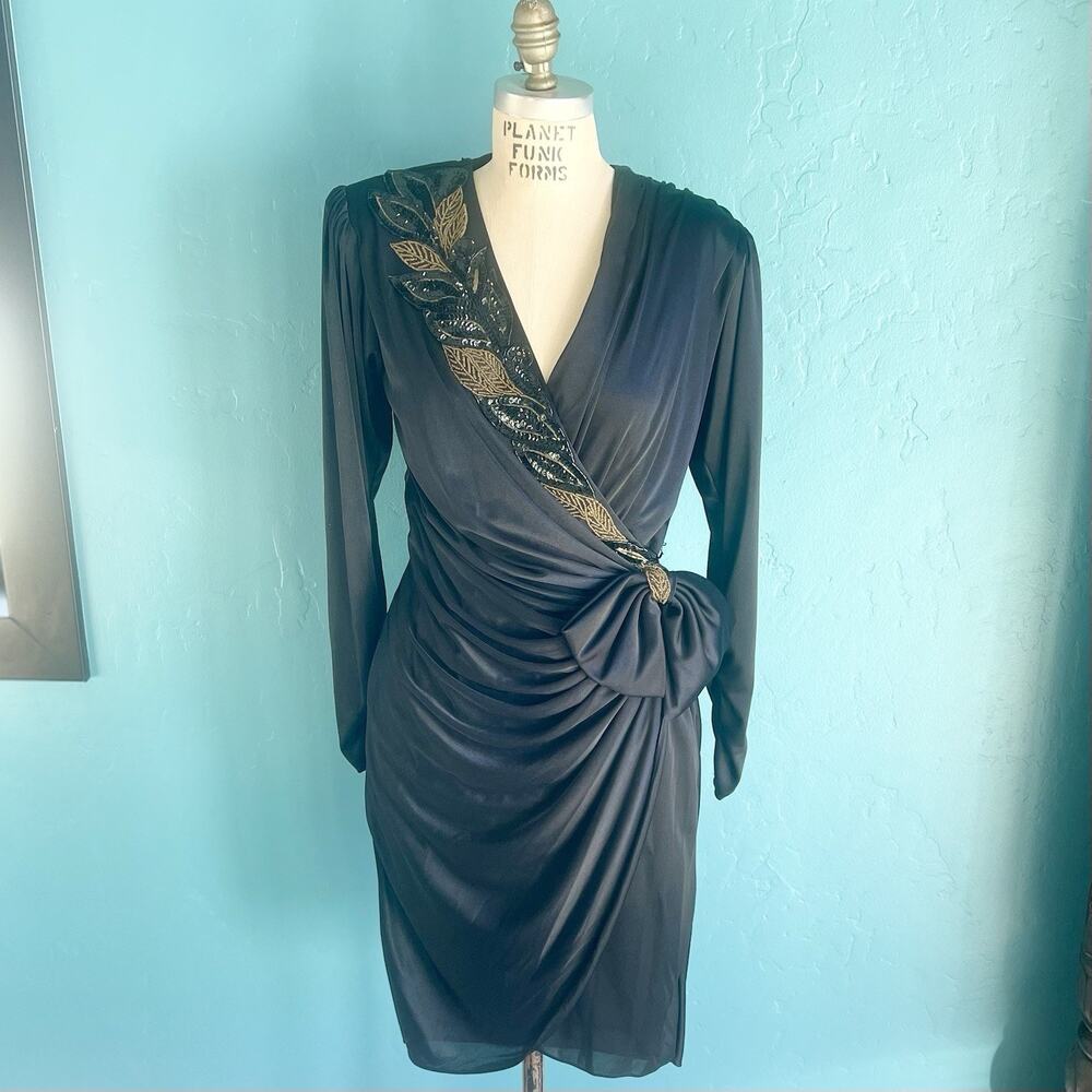 Abby Kent Womens Black V-Neck Long Sleeve Ruched Wrap Sequin Knee Dress 6